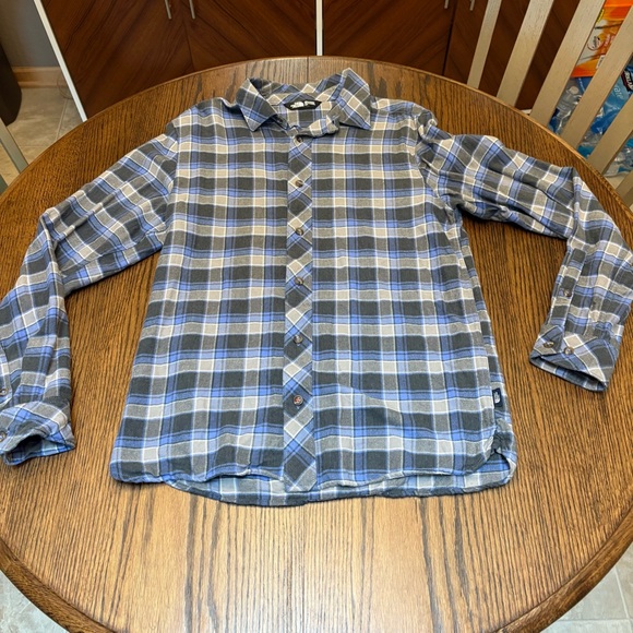 The North Face Men's Blue Plaid Flannel Button Down Shirt Size Small - Picture 1 of 11